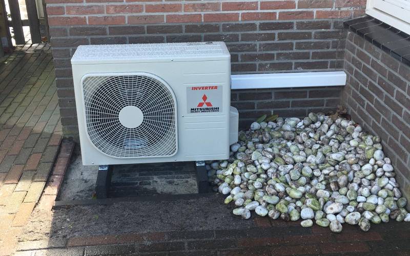 Onze monteurs voeren het onderhoud snel en efficiënt uit Dankzij onze monteurs wordt het onderhoud snel en efficiënt uitgevoerd