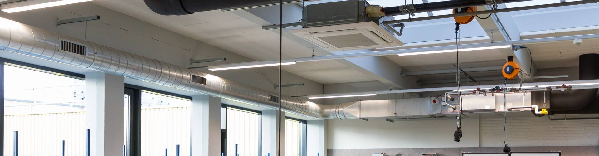 Volledig airco systeem in een gebouw